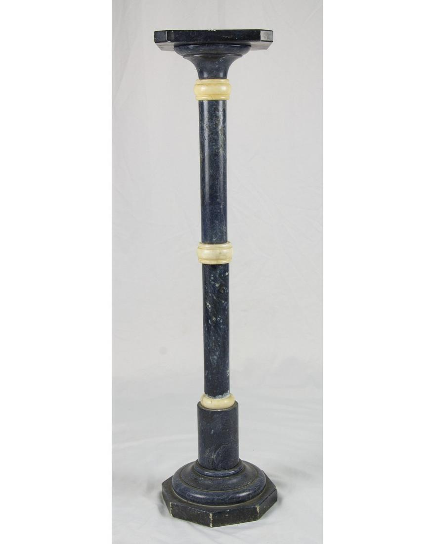 COLONNA IN MARMO NERO E BIANCO (1 of 1)