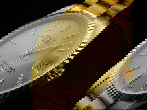 ROLEX Midsize Solid 18K Gold President Watch WOW: THIS IS A Solid 18K Rolex Band! Quickset! Sapphire!