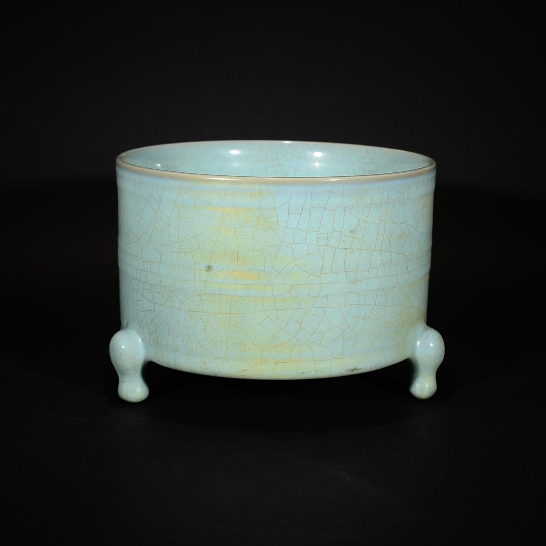 A RU WARE TRIPOD DING (1 of 6)