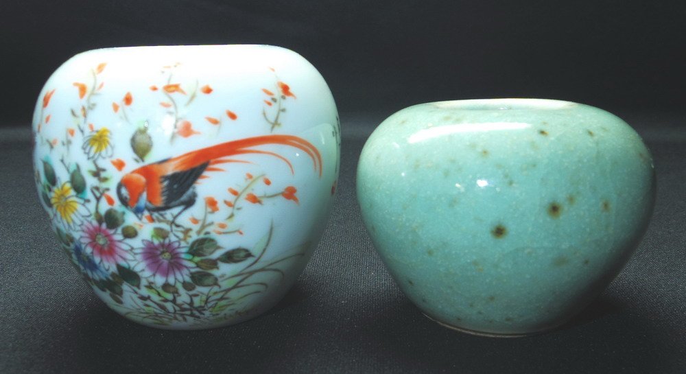 flowers and birds Water jar and green glaze (A Pair) (1 of 6)