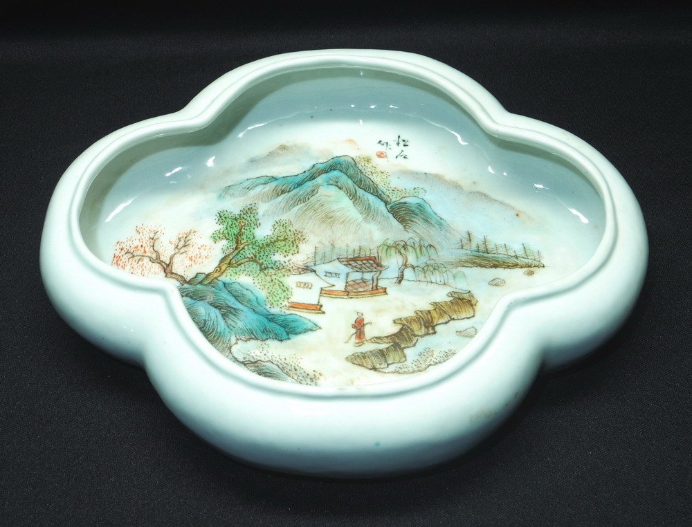 Painting landscapes writing brush washer: 20 cm *16cm Estimated value: $100-200