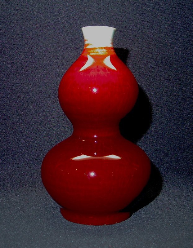 Red glaze small gourd bottle (1 of 5)
