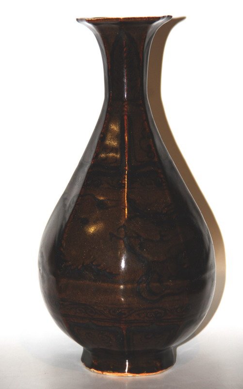 The brown glaze dragon Anise bottle (1 of 6)