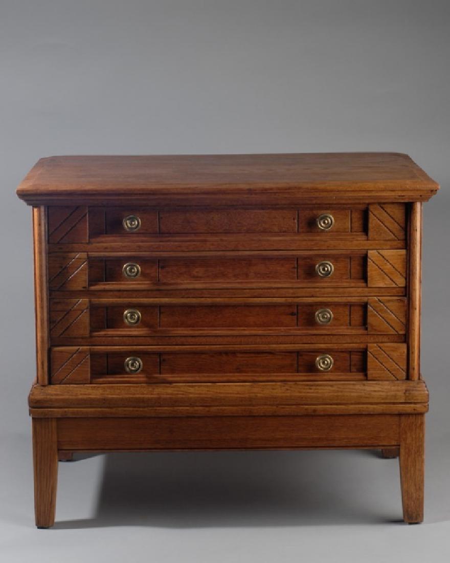 Unusual Early Spool Cabinet on Stand: Aesthetic movement carved fans to sides, four drawers, unlabeled, ideal collectors cabinet. H: approx. 21 1/4". W: approx. 25 1/4". D: approx. 15 1/4".