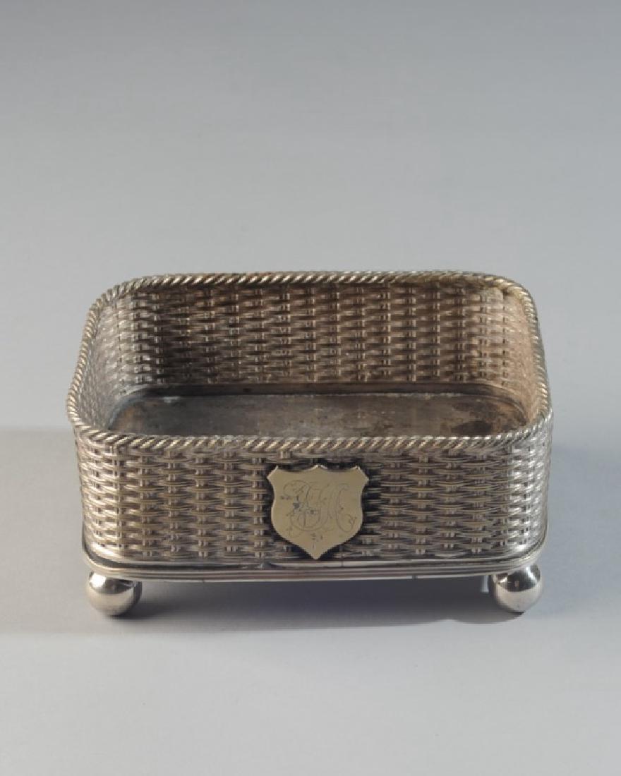 Mappin Bros. Silverplate Footed Container (1 of 4)