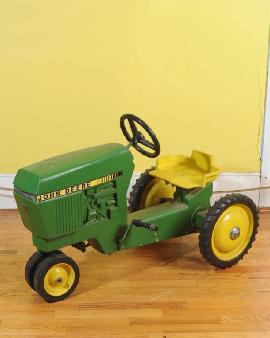Child's John Deere Peddle Tractor (1 of 2)