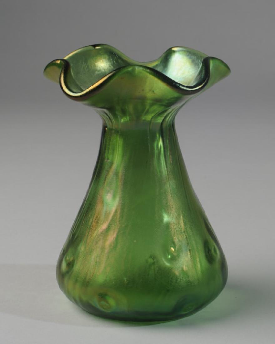 Loetz Art Glass Vase: Green flared design, etched "Loetz Austria" to base, polished pontil. H: approx. 5 3/4".