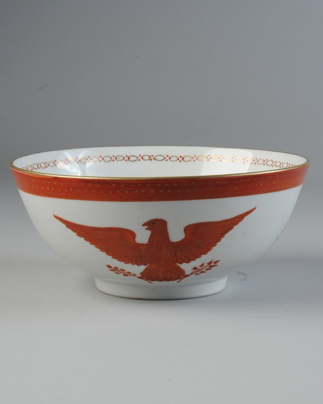 Repro Chinese Export  Armorial American Eagle Bowl (1 of 3)