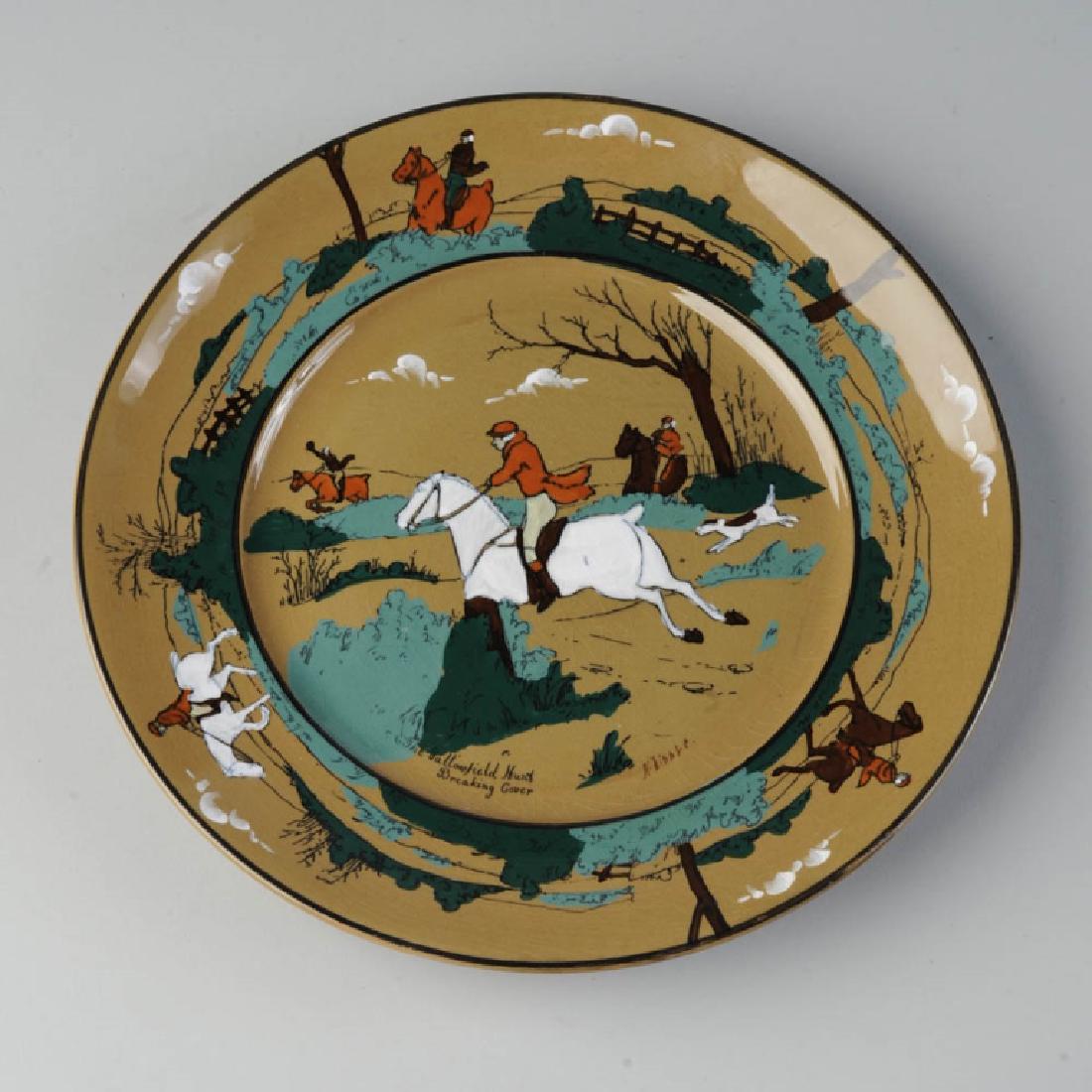 Deldare Ware Buffalo Pottery Hunt Scene Plate: "The Fallowfield Hunt - Breaking Cover", with mark to underside, no visible chips, cracks or repairs. Dia: approx. 10".