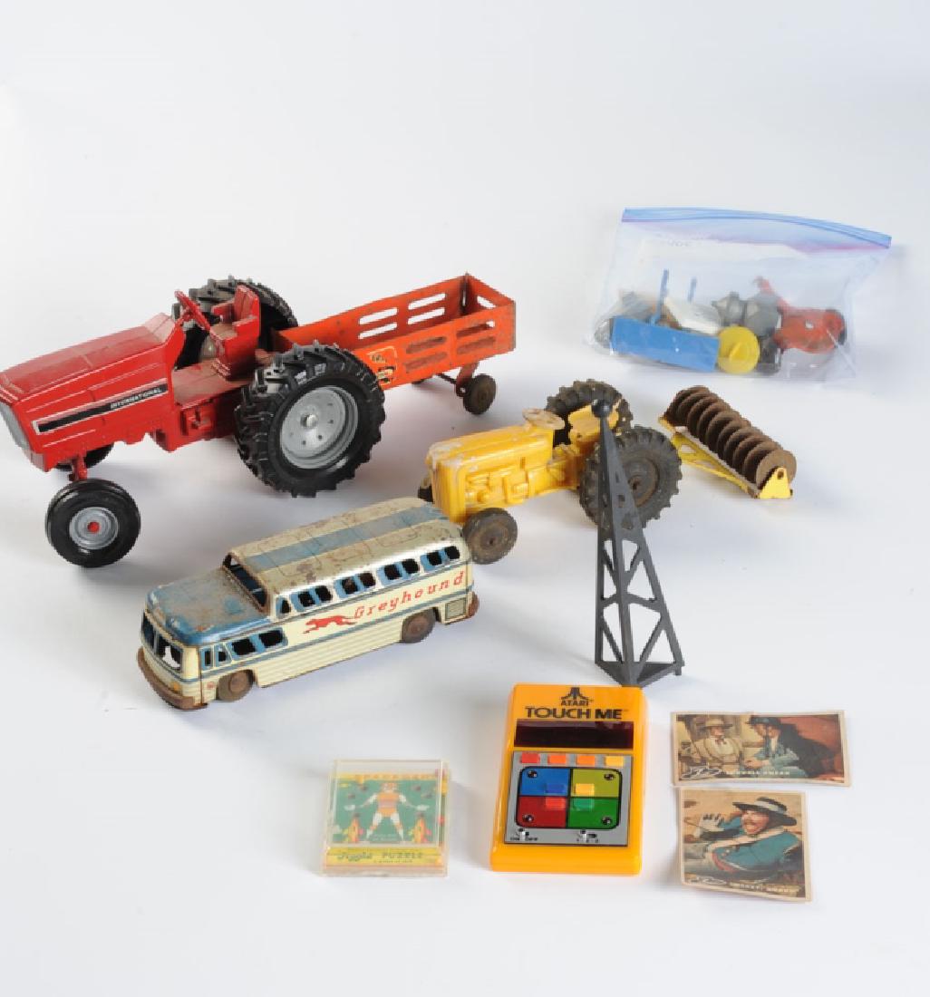 Mixed Vintage Toys Lot (1 of 3)