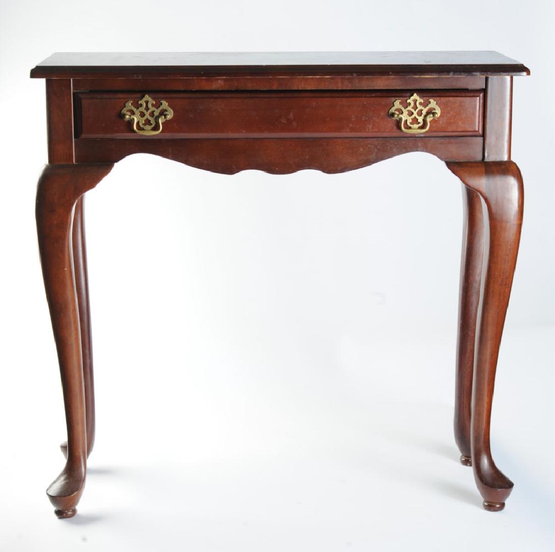 Queen Anne Style Hall Table (1 of 3)