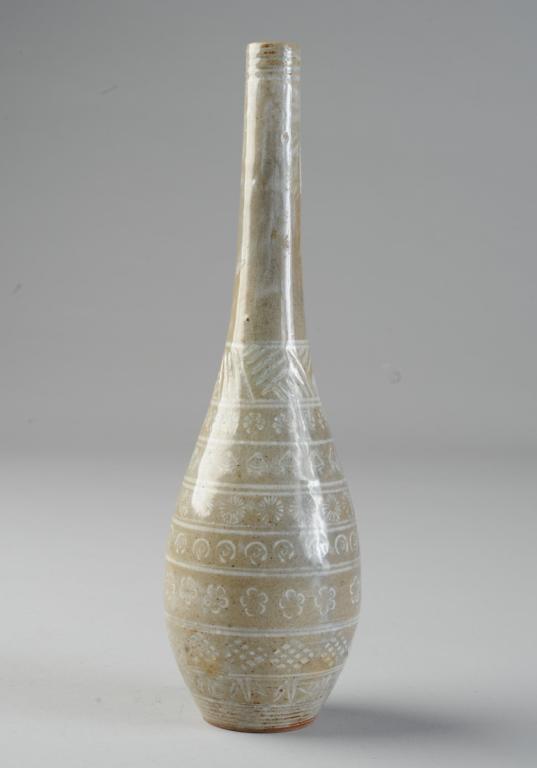 Korean Buncheong Ware Vase: Joseon Dynasty type Buncheong slender stoneware vase, with incised decoration filled with white slip on a grayish body. Small impressed mark or signature near base. Approx. 9 3/4" in height.