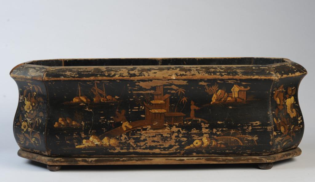 Antique Chinoiserie Planter (1 of 4)