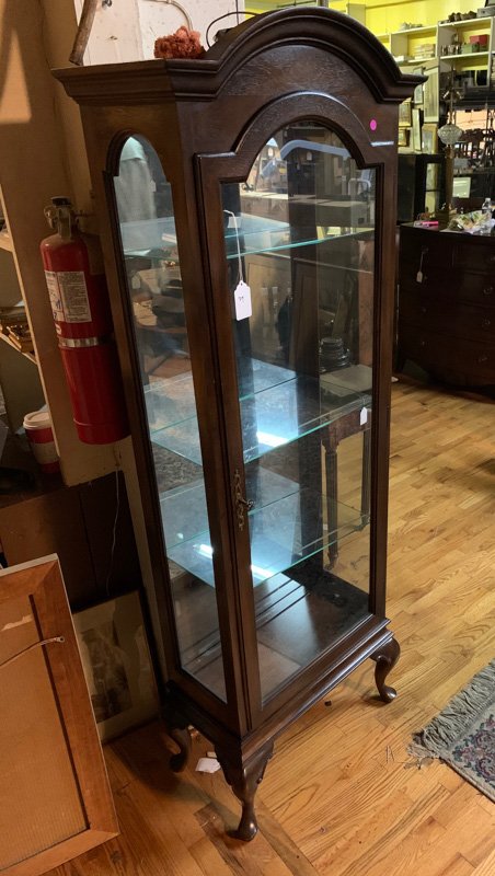 Vintage Queen Anne Style Display Case (1 of 1)