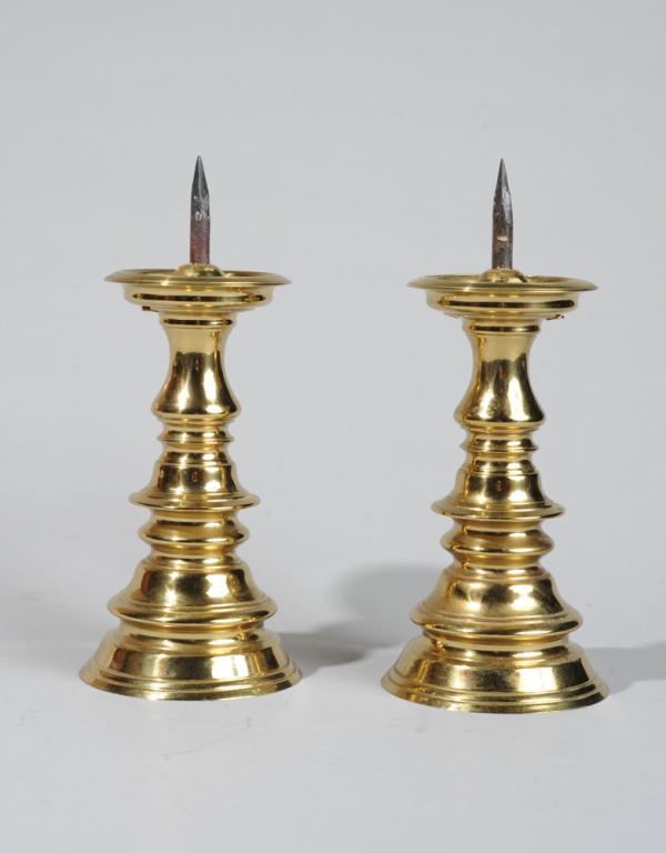 Pair Virginia Metalcrafters Candlesticks (1 of 2)