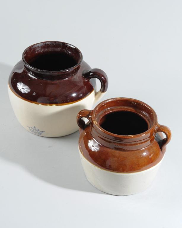 Two Advertising Pottery Pieces: One pot marked Durqin-Park, the other a bean pot complements of E D Maske (missing lid.) Tallest: approx. 6 1/4".