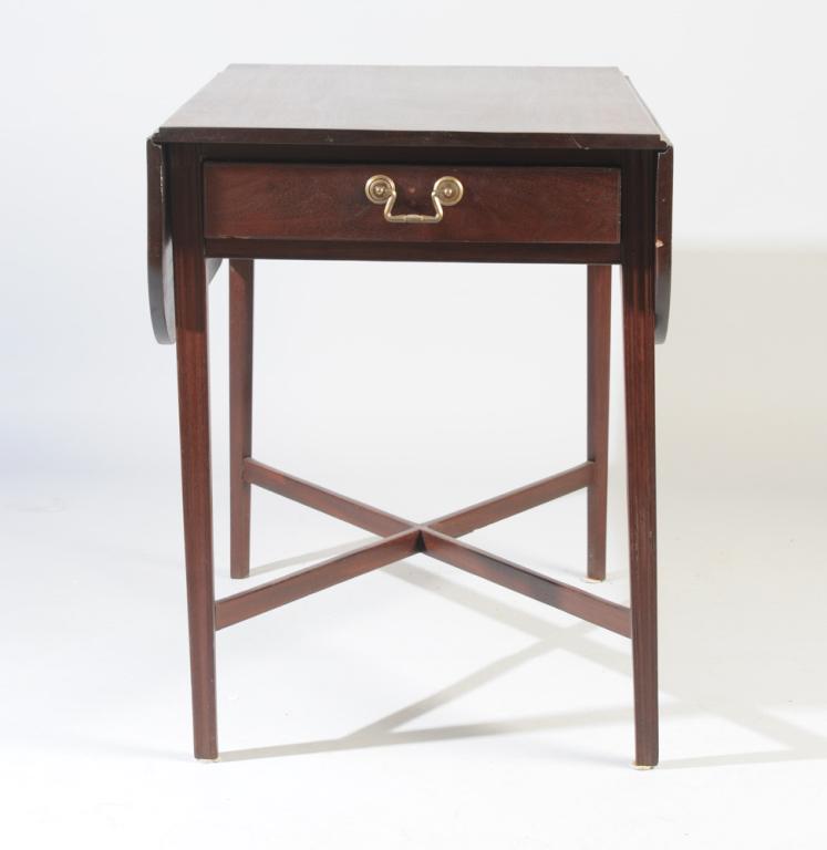 Antique Rhode Island Breakfast Table (1 of 7)