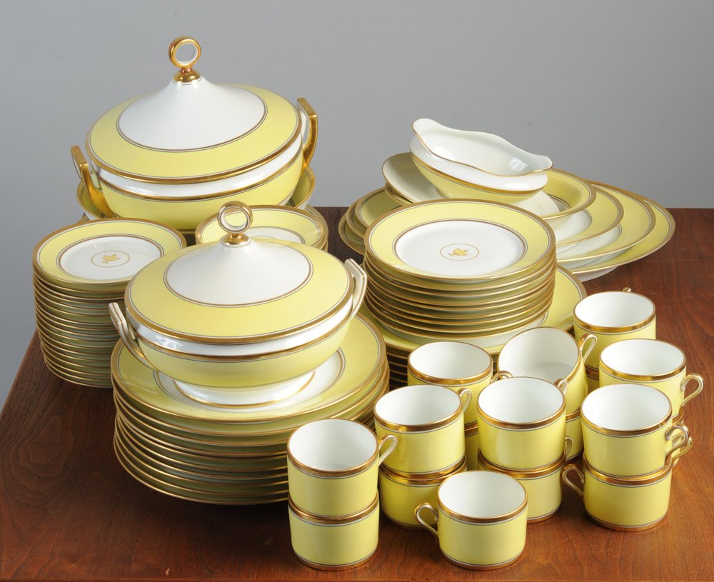 69-pc Richard Ginori Impero Yellow Dinner Service (1 of 5)