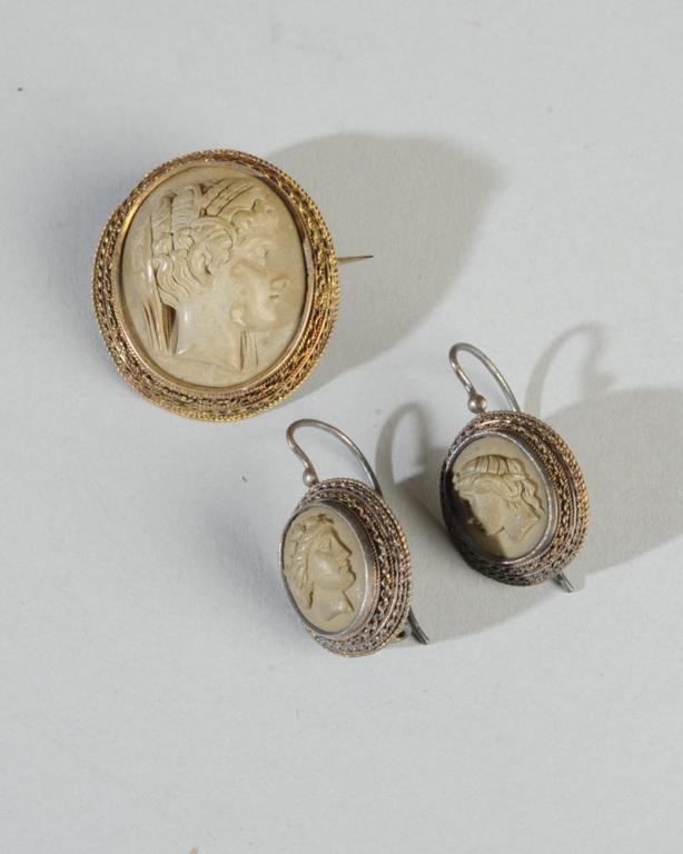 19th C. Lava Cameo Set, Grand Tour Items (1 of 5)