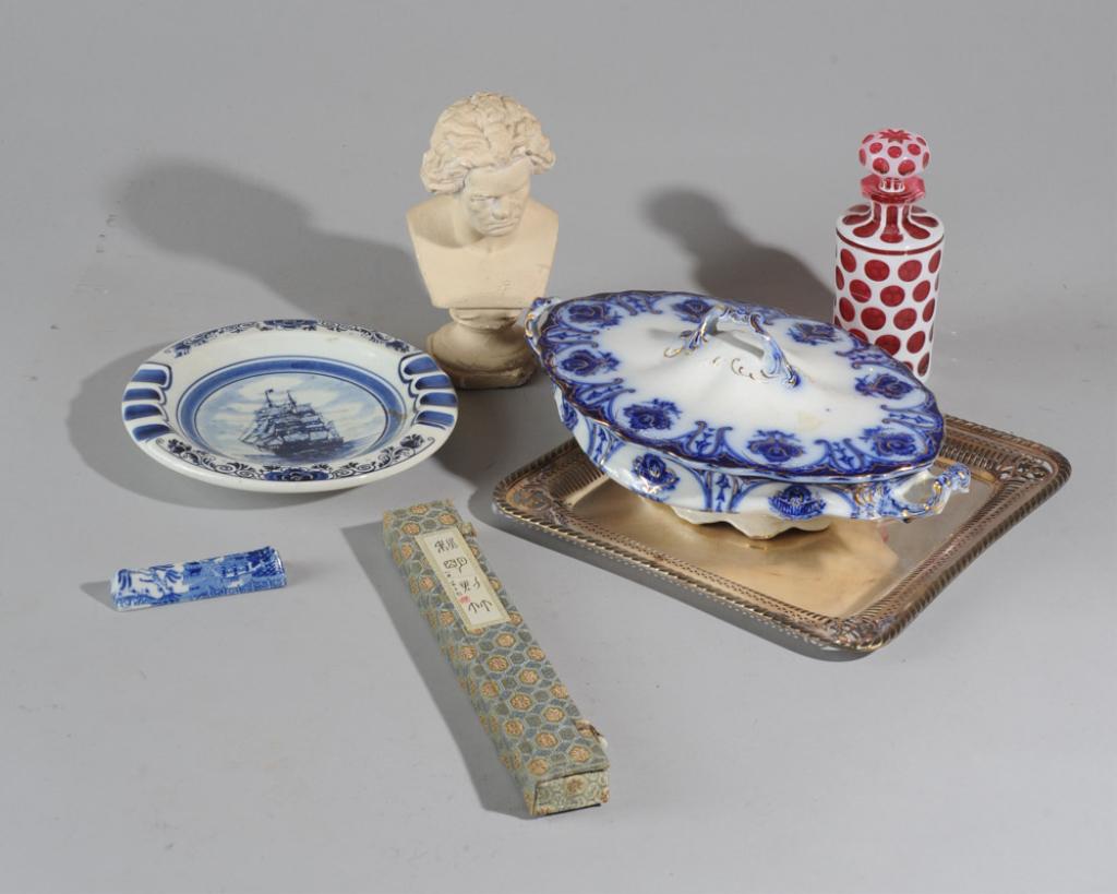 Mixed Lot: Flow Blue, Bohemian Glass,+: Lot to include English flow blue and gilt J & G Meakin lidded pedestal vegetable serving dish, Bohemian white cut to cranberry glass dresser bottle, antique blue willow pattern knife rest, antique Gor