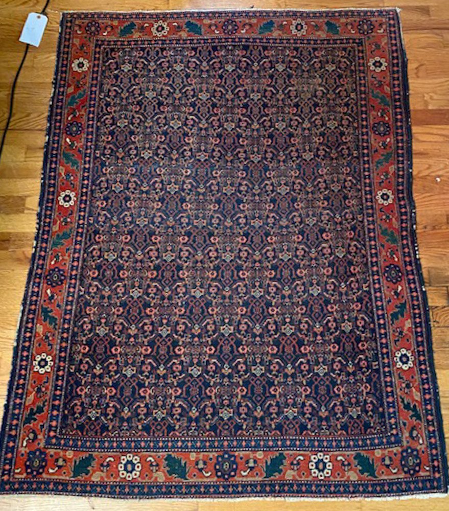 Persian Farahan Sarouk: Approx. 4' 11" x 3' 9 1/2"