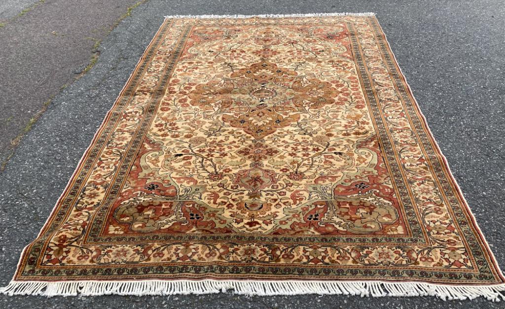 Vintage Turkish Anatolian Rug (1 of 4)
