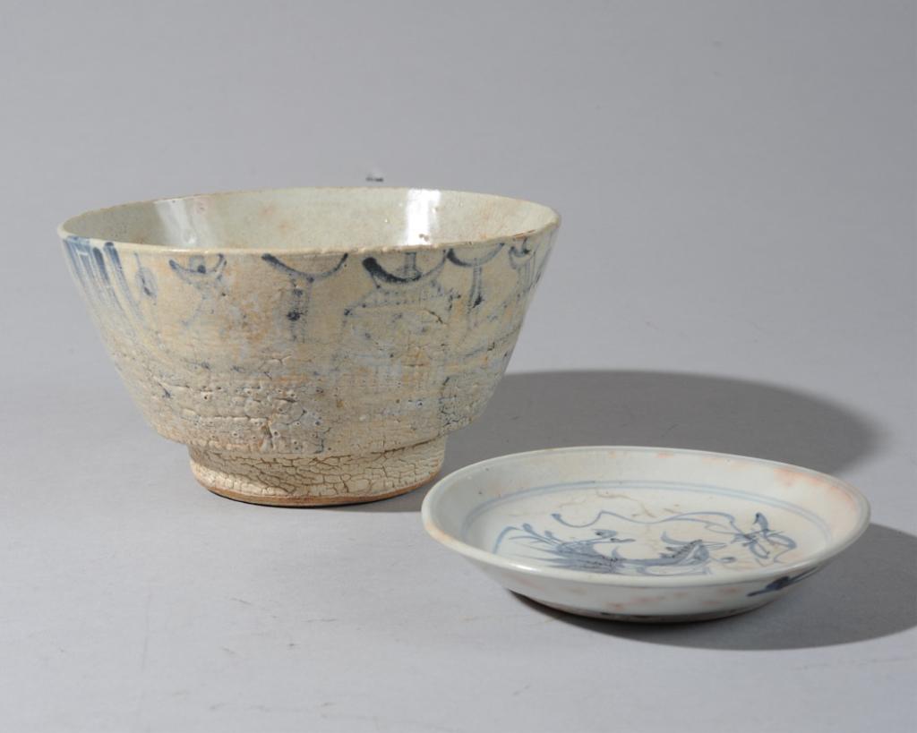 Two Korean Antique Blue & White Dishes (1 of 8)