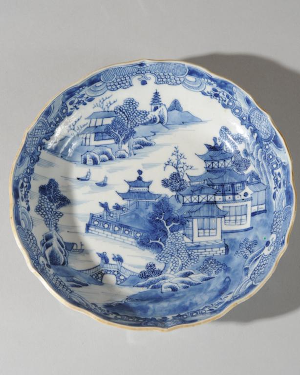 18th C. Chinese Export Blue & White Shallow Bowl (1 of 3)