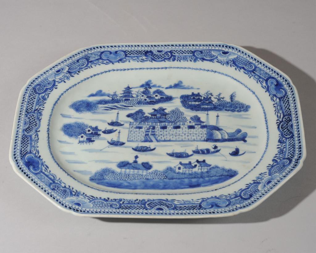 Chinese Export "Dutch Folly" Platter (1 of 5)