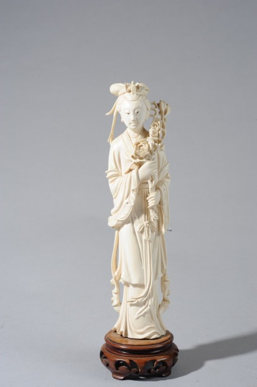 Chinese Carved Figure of Guanyin (1 of 5)