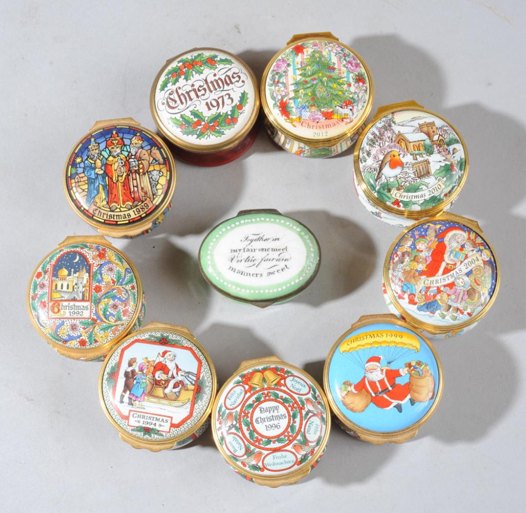 9 Halcyon Days Enamel Christmas Boxes (1 of 6)