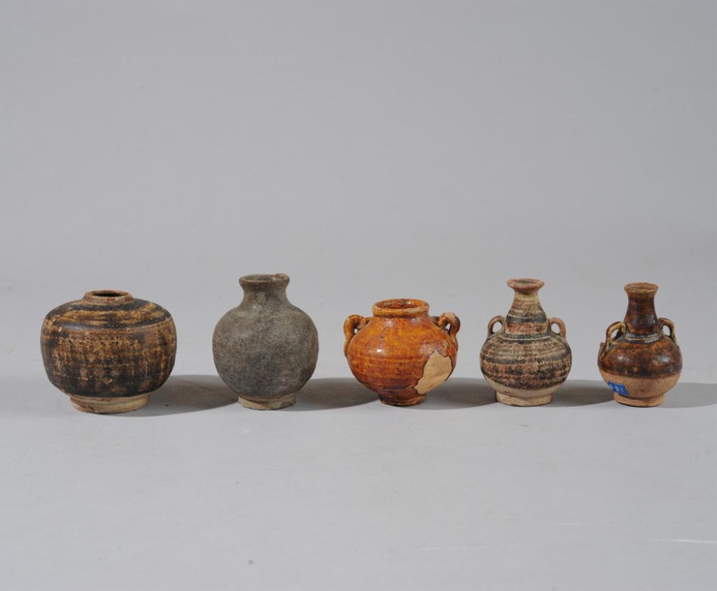 Lot Song Chinese & Sawankhalok Jarlets (1 of 6)