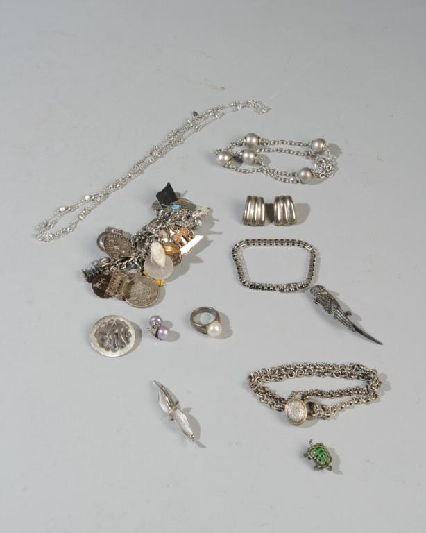 Mixed Lot Sterling Silver Jewelry (1 of 5)
