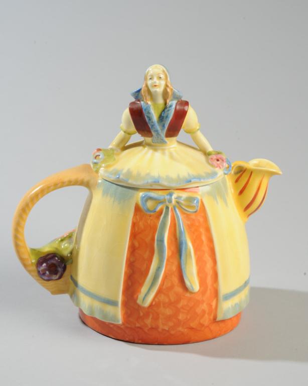 Czech Dutch Girl Art Pottery Tea Pot (1 of 5)