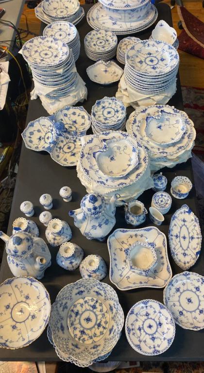 235 pc. Royal Copenhagen Blue Fluted Full Lace (1 of 17)
