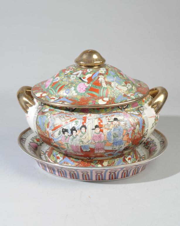 Chinese Rose Medallion Tureen & Tray (1 of 5)