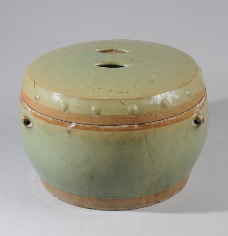 Large Chinese Celadon Barrel Form Box & Cover (1 of 8)