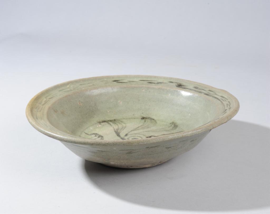 Sukhothai 14th / 15th Century Thai Glazed Bowl (1 of 4)
