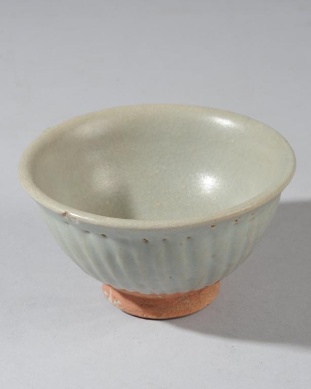 Ming Sawankhalok Celadon Bowl (1 of 4)