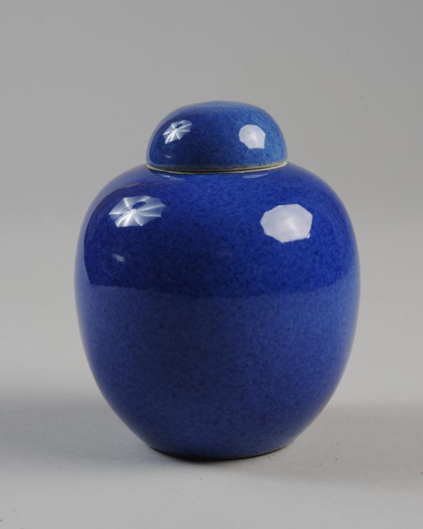 Small Chinese Powder Blue Ginger Jar & Cover (1 of 5)