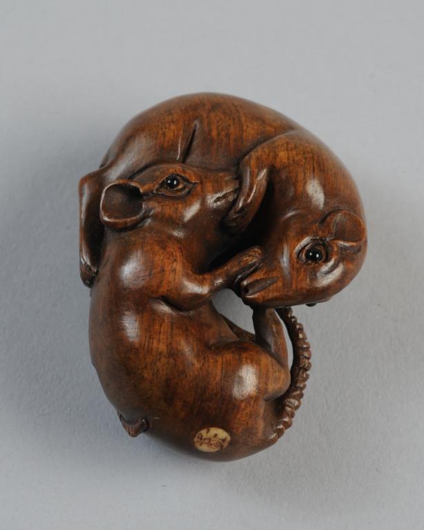 Japanese Boxwood Nestuke (1 of 6)