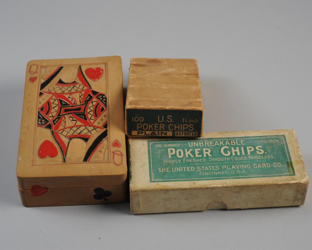 Vintage Poker Chips and Playing Cards (1 of 4)