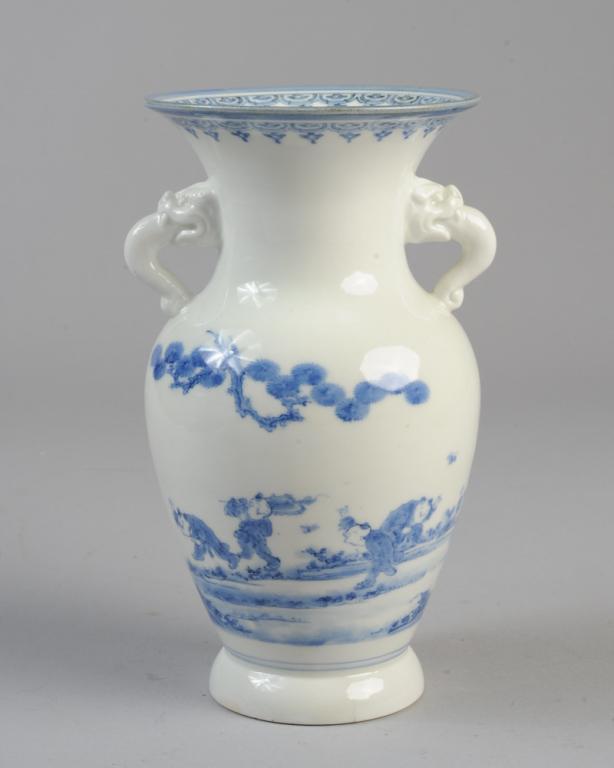 19th C. Japanese Hirado Blue & White Vase (1 of 8)