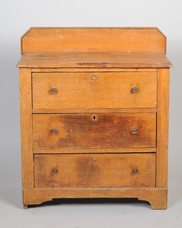 Country Chippendale 3-Drawer Chest (1 of 4)