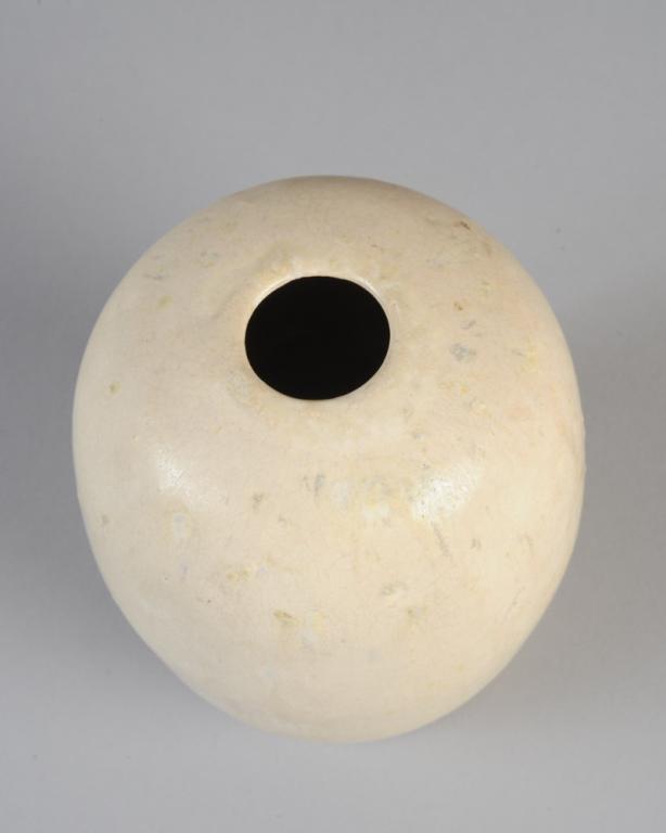 Antique Asian White Ware Vase (1 of 2)