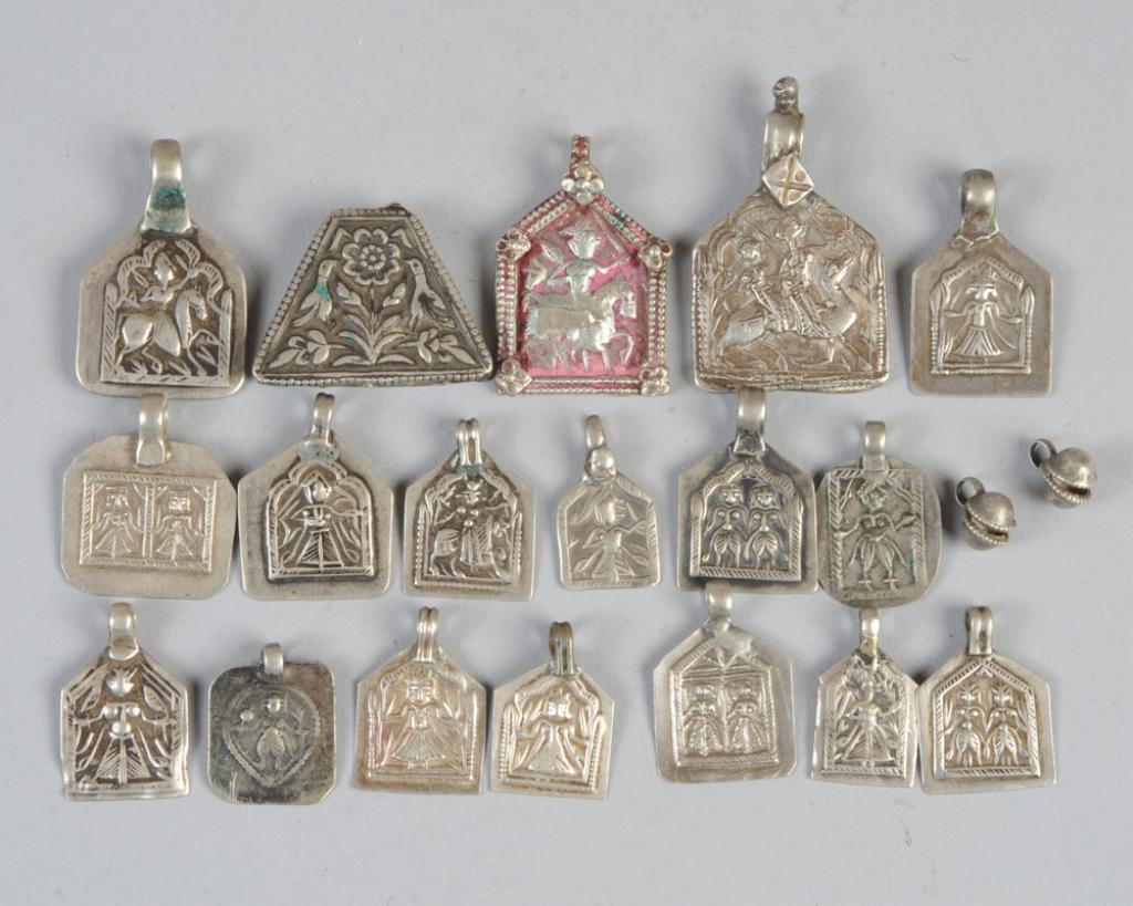 Lot Vintage North India Silver Amulets (1 of 3)