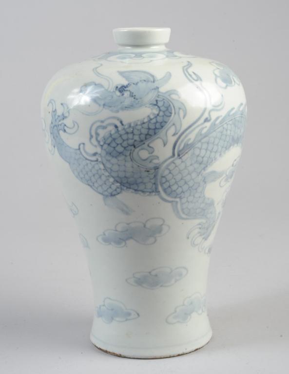 Korean Blue & White Dragon Joseon Vase (1 of 7)