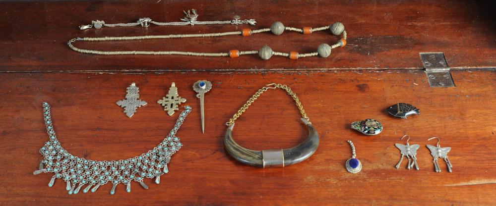 Lot Ethnographic Jewelry (1 of 6)