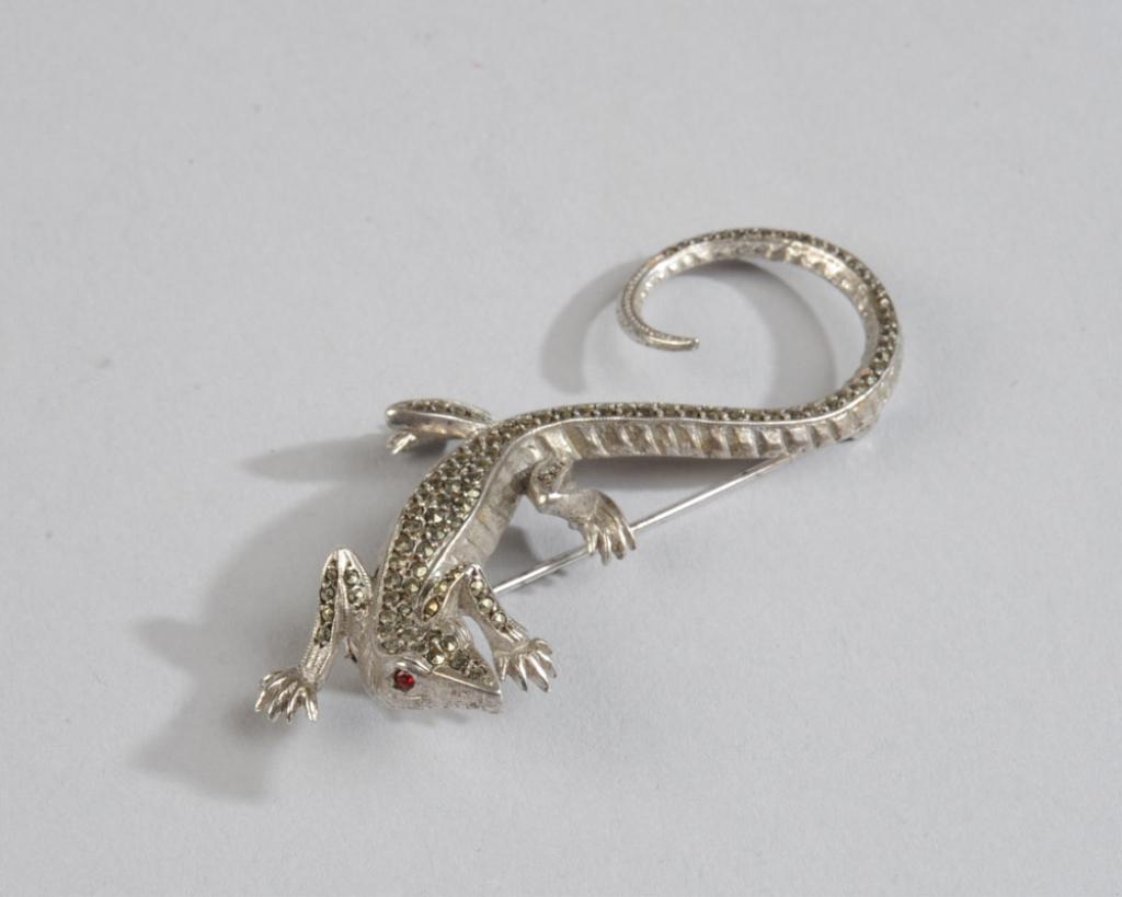 Sterling & Marcasite Brooch: L: approx. 2 1/2".