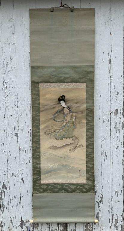 Scroll Painting of Guanyin / Kannon (1 of 4)